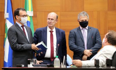 Wilson defende alquota progressiva e Dilmar prev judicializao da iseno dos aposentados