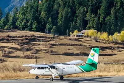 Avio com 22 pessoas desaparece de radar no Nepal