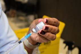 Vacinao em Cuiab ser realizada apenas pela manh nos sbados