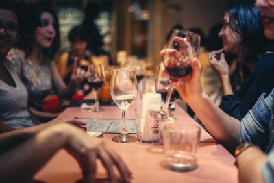 ICMS para bares, restaurantes e estabelecimentos similares tem reduo de 4%