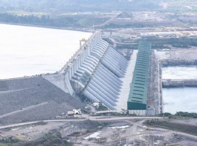 Contra o governo, Ibama manda Belo Monte liberar gua