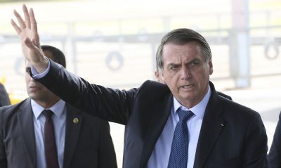 Bolsonaro sobre isolamento: 'tem idiotas que at hoje ficam em casa'