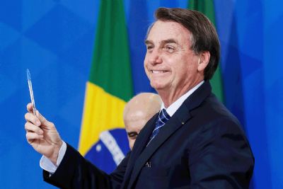 MT aguarda Bolsonaro sancionar  projeto que garante mais R$ 665 milhes ao Estado
