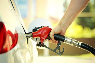 Gasolina sobe em 17 Estados e DF, diz ANP; valor mdio avana 0,02% no Pas