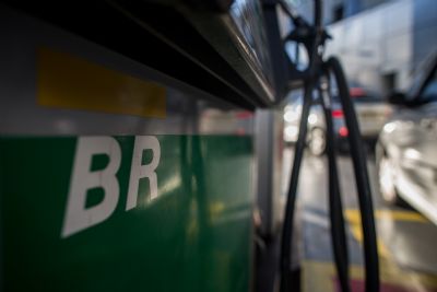 Petrobras vai sair do transporte e distribuio de gs natural, diz presidente