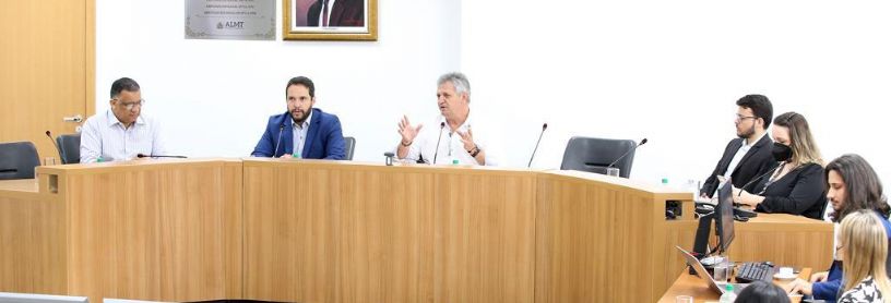 Deputados fazem pedido oficial para que Claudio Jaca assuma chefia da Casa Civil