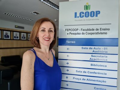 Professora de MT representar o Brasil em evento internacional de cooperativismo