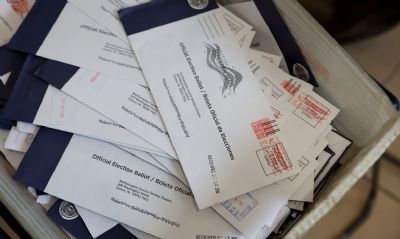 Juiz ordena busca por cdulas no entregues no servio postal dos EUA