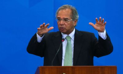 Economia crescer mais de 2% se reformas forem aprovadas, diz Guedes
