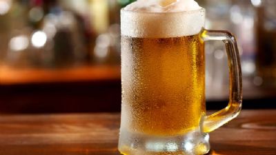 Associao confirma falta de cerveja em mercados de Cuiab