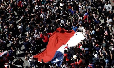 Em disputa polarizada, Chile define novo presidente neste domingo