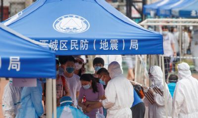 Provncia chinesa de Guangdong endurece medidas contra covid-19