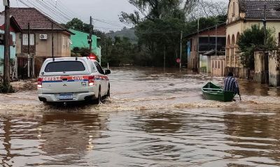Mortes no Rio Grande do Sul chegam a 37 por causa de ciclone