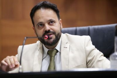 Delegado Claudinei defende um nome da direita na disputa contra Mauro Mendes