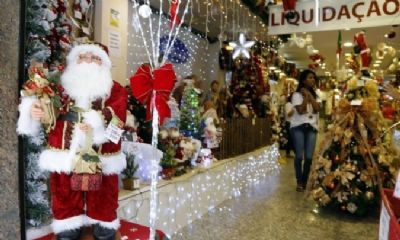 Varejo aposta em crdito e FGTS extra para alcanar melhor Natal desde 2013