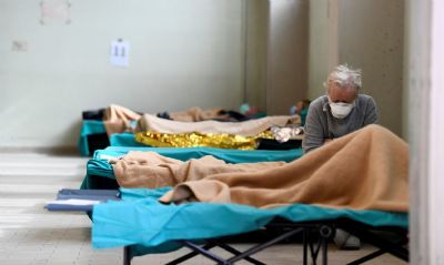 Brasil j registra 800 mortes pelo novo coronavrus; infectados somam 15 mil