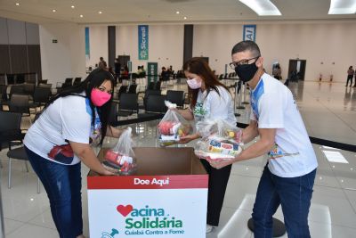 Profissionais da Educao do municpio aderem  campanha Vacina Solidria