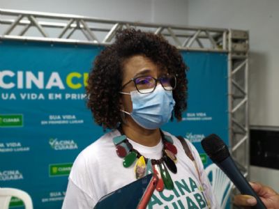 Vereadora cobra plano B de Emanuel e cita risco do ano terminar sem populao vacinada