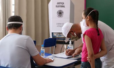 Segundo turno das eleies registra 374 ocorrncias, diz ministrio