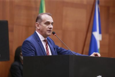 Wilson diz que  retrocesso Emanuel proibir retirada dos trilhos do VLT de Cuiab