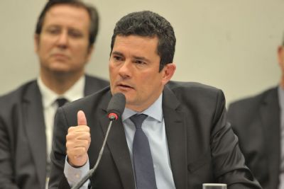 Em audincia conturbada, deputados pedem esclarecimentos a Sergio Moro