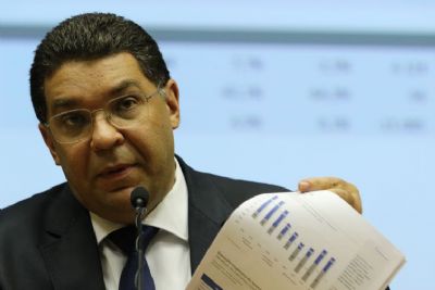 Dficit na Previdncia atinge R$ 80 bilhes em 5 meses, diz governo