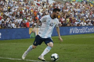 Argentina e Chile disputam terceiro lugar da Copa Amrica