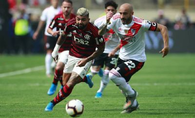 Gabigol faz dois, Flamengo vira sobre River e  campeo da Libertadores