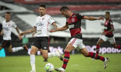 De olho no ttulo, Flamengo encara Athletico em Curitiba neste domingo
