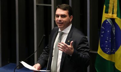 Senado: Flvio Bolsonaro representa contra Kajuru no Conselho de tica