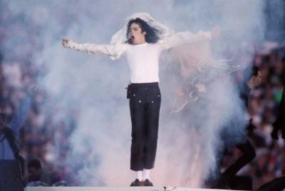 Famlia j faturou R$ 11 bilhes desde a morte de Michael Jackson
