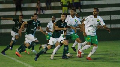 Cuiab faz promoo de ingressos para o jogo contra o Gois pela Copa Verde