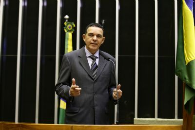 Juarez defende Bezerra na chefia do MDB pela ltima vez, mas com espao para Emanuelzinho