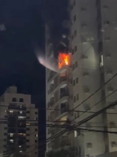 Vdeo | Incndio atinge prdio de luxo em Cuiab