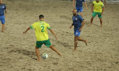 Brasil e Frana disputam final do Mundial de Futebol de Areia Raiz