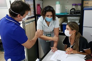 MPE apura possveis fraudes na vacinao em Cuiab
