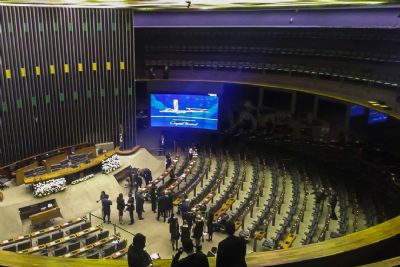 Oposio anuncia obstruo total na Cmara do Deputados