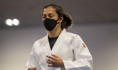 Judoca Lcia Arajo ganha Bronze em Tquio 2020