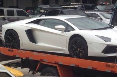 Lamborghini e lancha de Eike so vendidos sem alarde pela 3 Vara Criminal do Rio