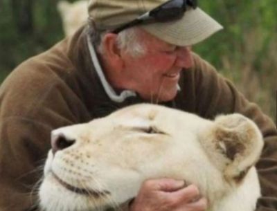 Homem morre aps ser atacado por leoa que ele mesmo resgatou