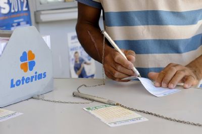 Mato-grossense acerta placar de 14 jogos de futebol e ganha R$ 1,2 milho na loteria