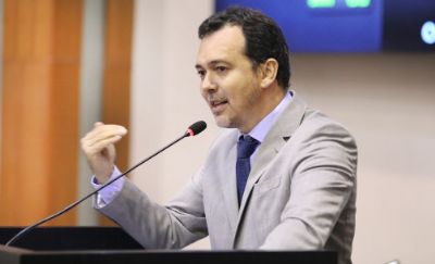 Ldio Cabral prope anular decreto do governo que dificulta licena-prmio