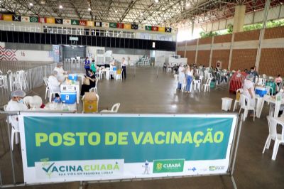 Agendamento para a vacinao est fechado nesta quarta em Cuiab