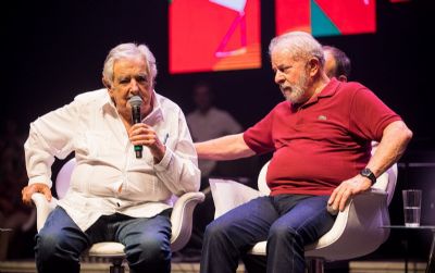 Ao lado de Mujica, Lula provoca Huck e foca discurso em precarizao do trabalho
