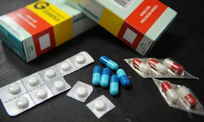 Sade avalia flexibilizar regras de importao de medicamentos