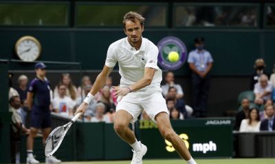 Wimbledon defende veto a tenistas russos e bielorrussos