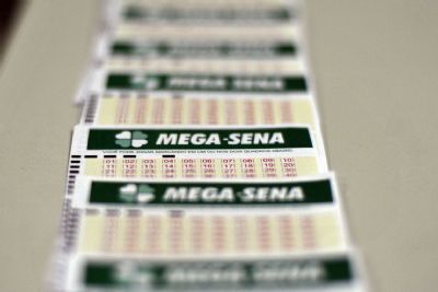 Mega-Sena acumula e prximo concurso deve pagar R$ 105 milhes