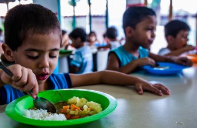 MT ultrapassa meta do PNAE na aquisio de produtos da agricultura familiar para alimentao escolar