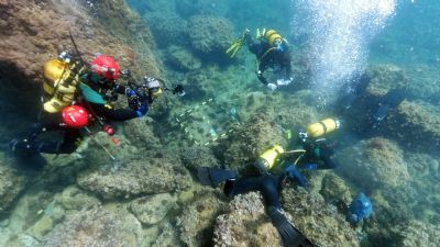 Moedas de ouro romanas so encontradas no fundo do mar de Alicante