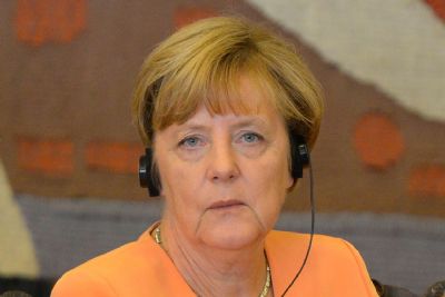 Merkel  vista tremendo pela 3 vez em menos de 1 ms